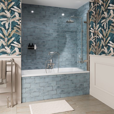 Burlington Bathrooms Classique Hinged Single Bath Screen