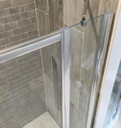 Matrix Bathrooms Aero Slider Shower Door