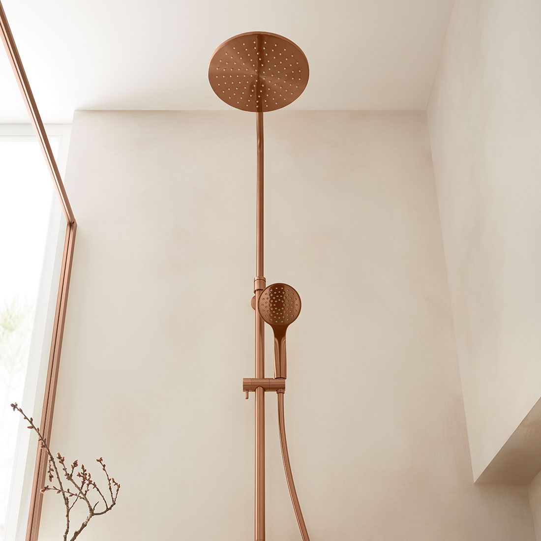 Vado Round Adjustable Thermostatic Shower Column